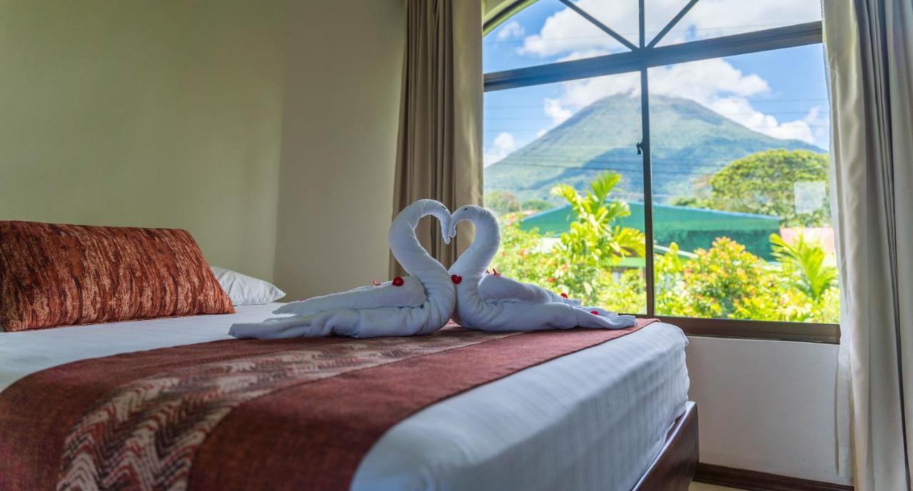 Hotel Vista Del Cerro La Fortuna Exteriör bild