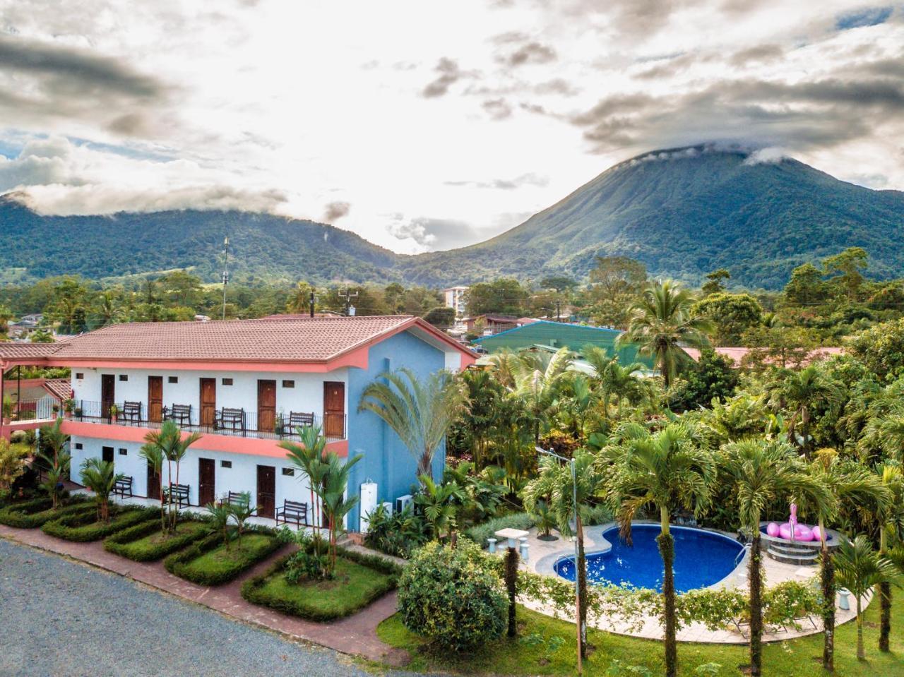 Hotel Vista Del Cerro La Fortuna Exteriör bild
