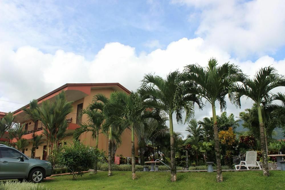 Hotel Vista Del Cerro La Fortuna Exteriör bild