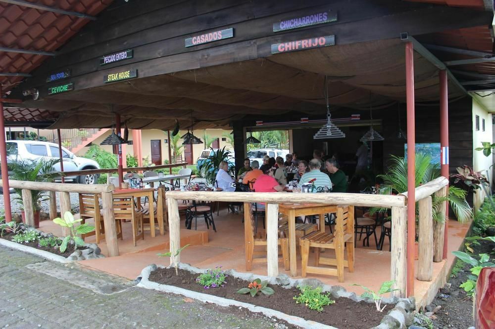 Hotel Vista Del Cerro La Fortuna Exteriör bild