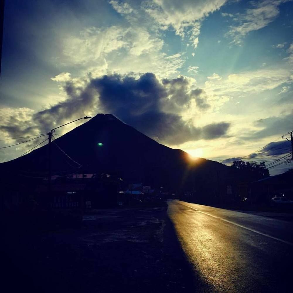 Hotel Vista Del Cerro La Fortuna Exteriör bild