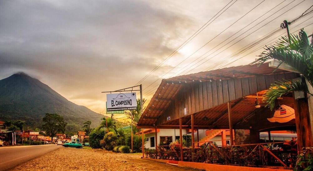 Hotel Vista Del Cerro La Fortuna Exteriör bild